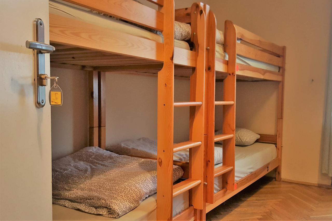 Cinnamon Hostel Вроцлав Екстериор снимка