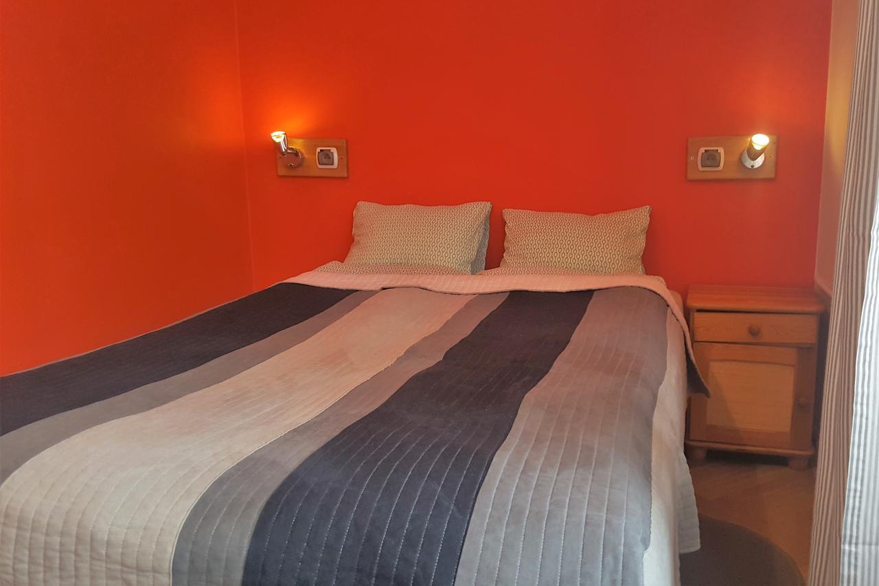 Cinnamon Hostel Вроцлав Екстериор снимка