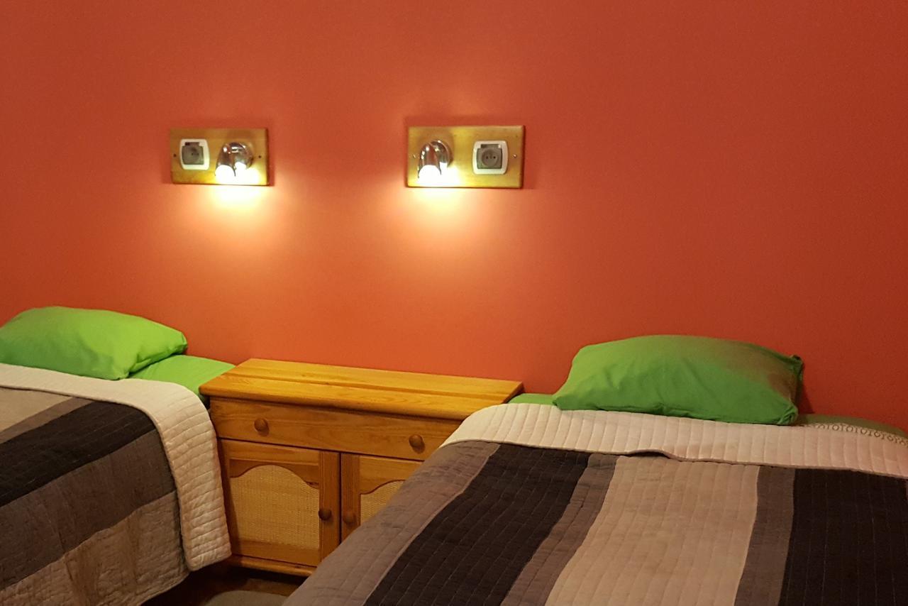 Cinnamon Hostel Вроцлав Екстериор снимка
