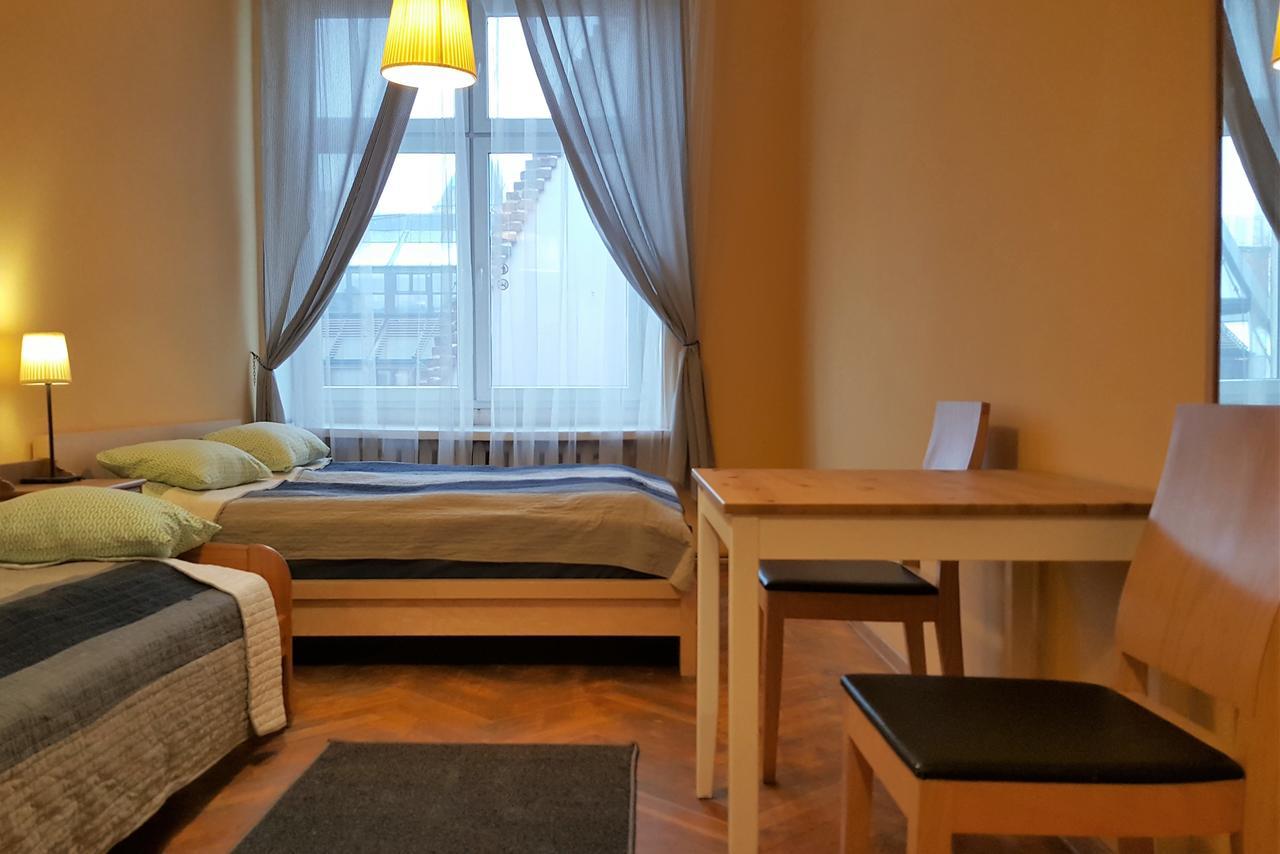 Cinnamon Hostel Вроцлав Екстериор снимка